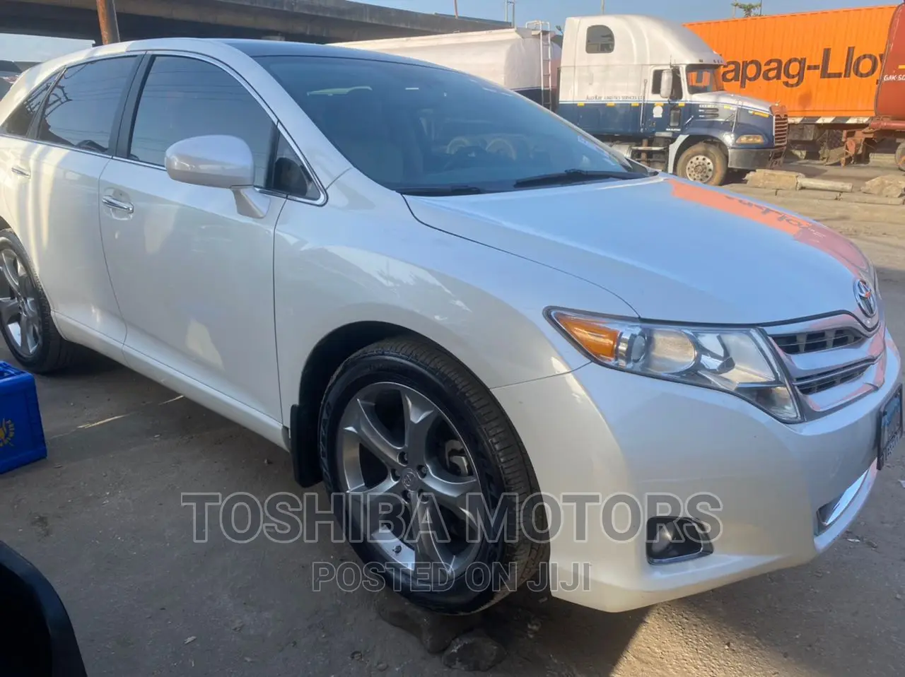 Toyota Venza V6 AWD 2012 White
