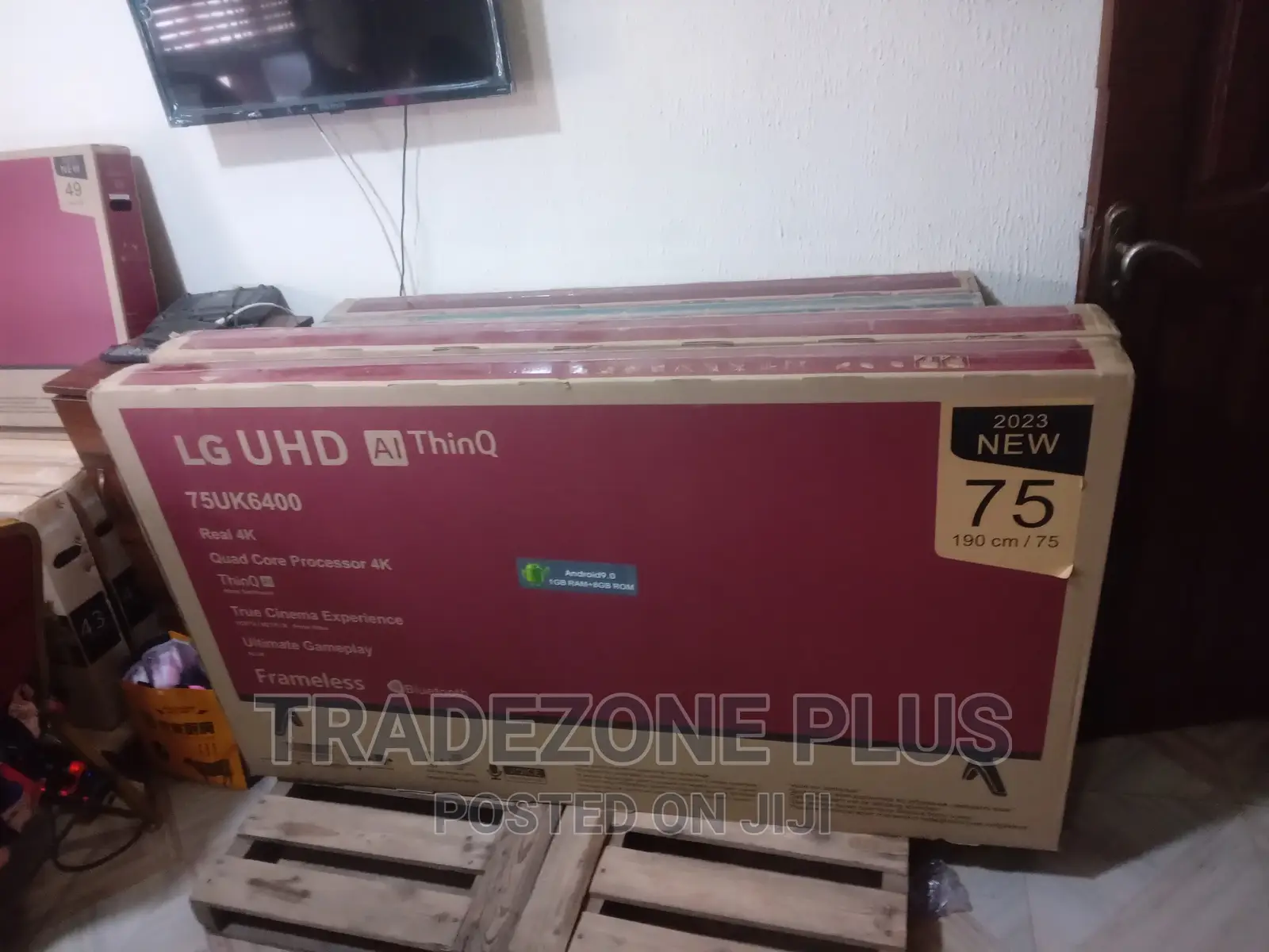 New L 75'' Smart TV With Youtube+Netflix