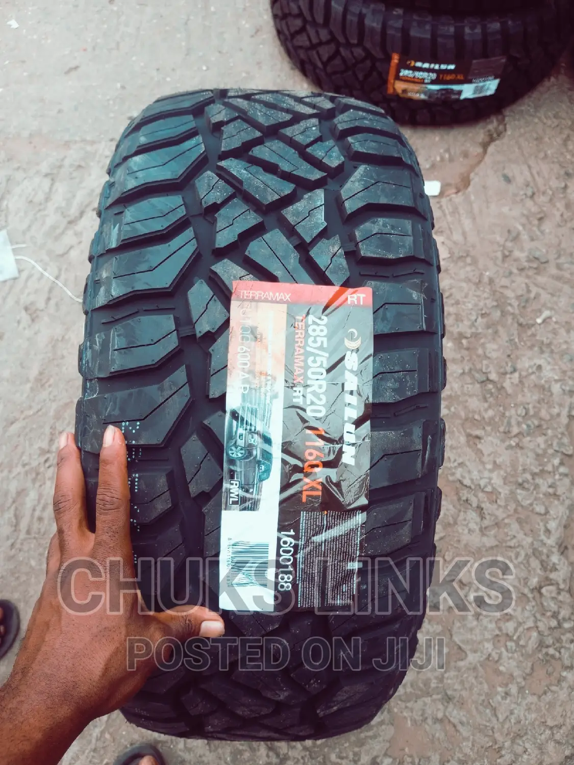 285/50r20 Tires