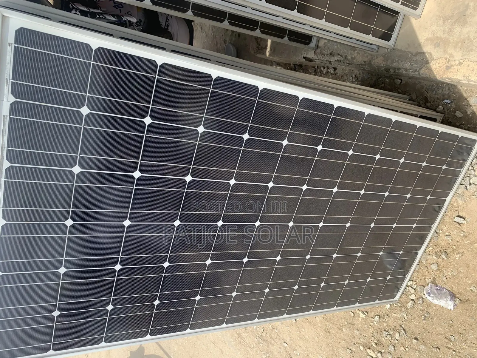 300watts Canadian Solar Panels 72cells