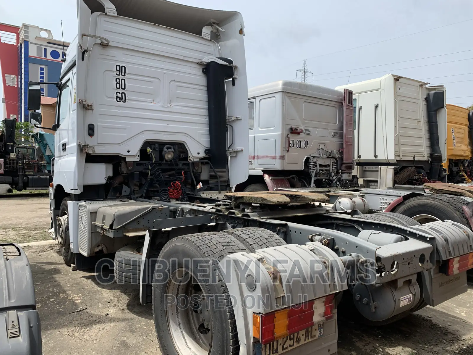 Mecedeces Trailer-Head - 6 Tyres