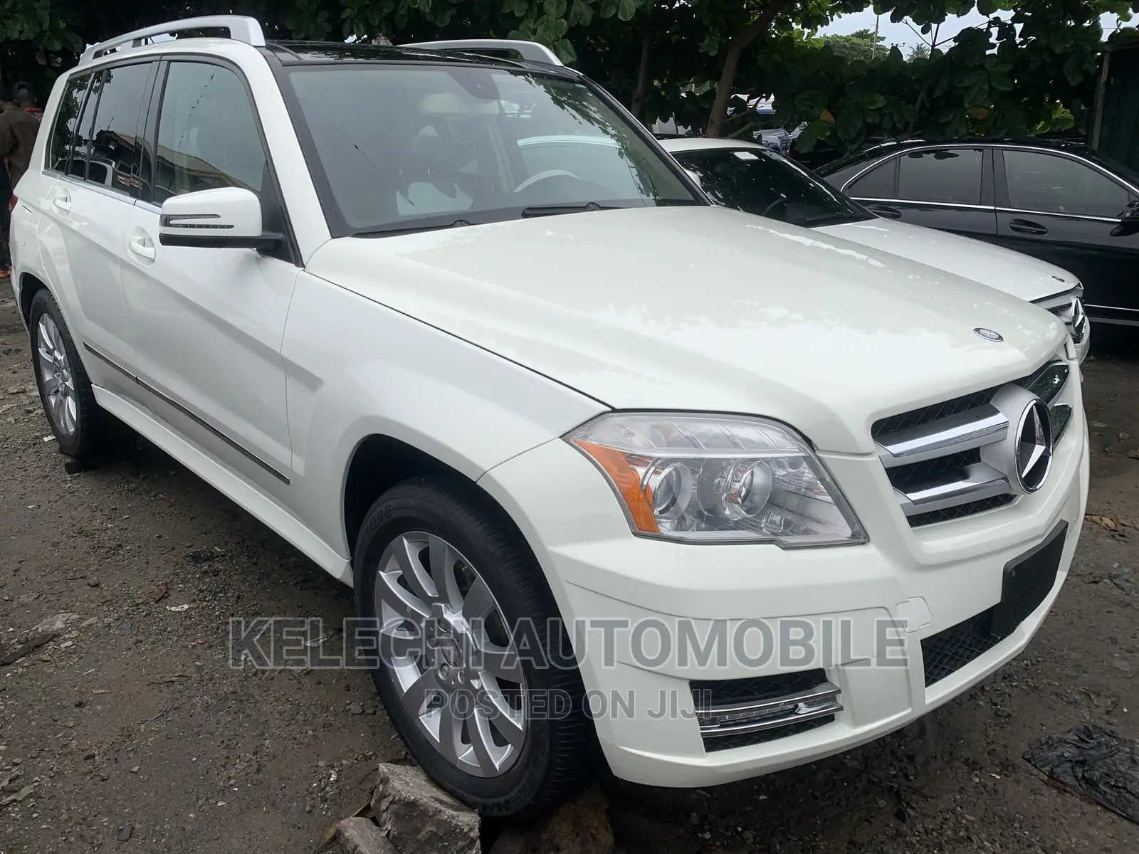 Mercedes-Benz GLK-Class 350 4MATIC 2012 White