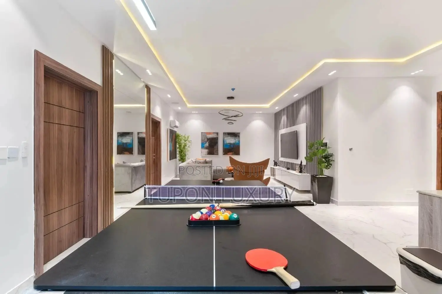 2 Bedroom High Rise Smart Apartment, With Snooker Pool