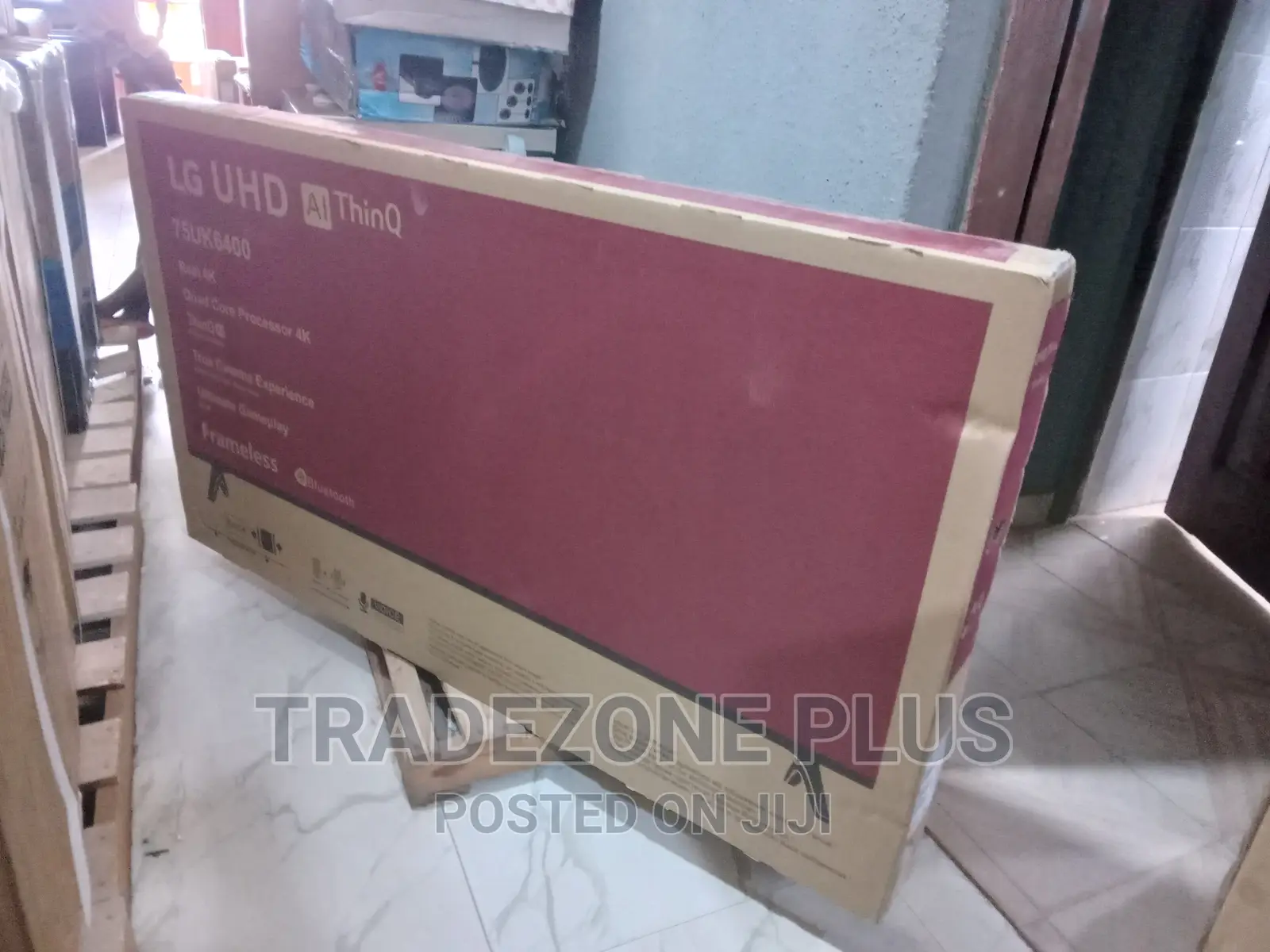 Affordable LG 75'' Smart TV With Youtube+Netflix