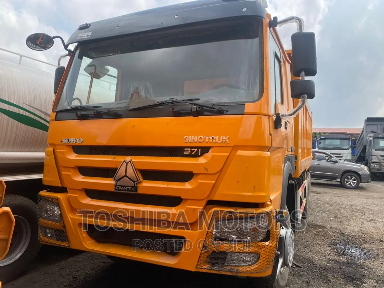 Howo Sinotruk 10 Tyres Foreign Used