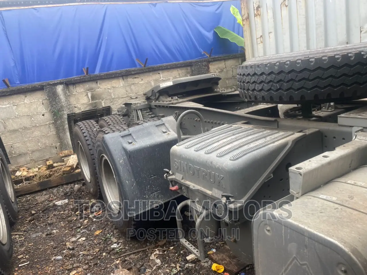 Howo Sinotruk 400 Brown New
