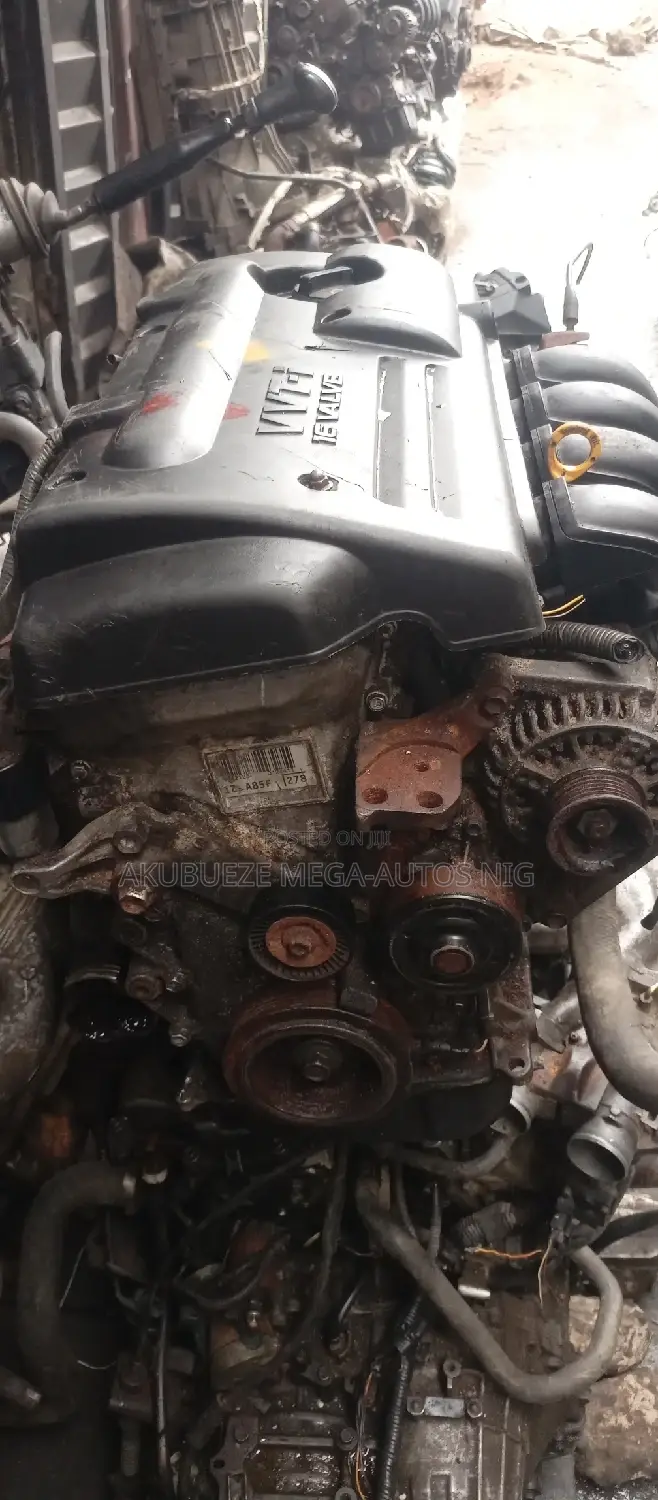 Toyota Matrix Engine and Gearbox 4 Wheel Drive
