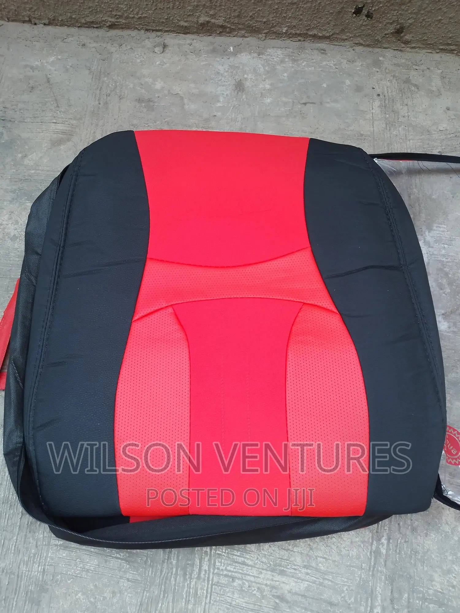 Executive Danlord 5 Seater Seat Cover-Red Black