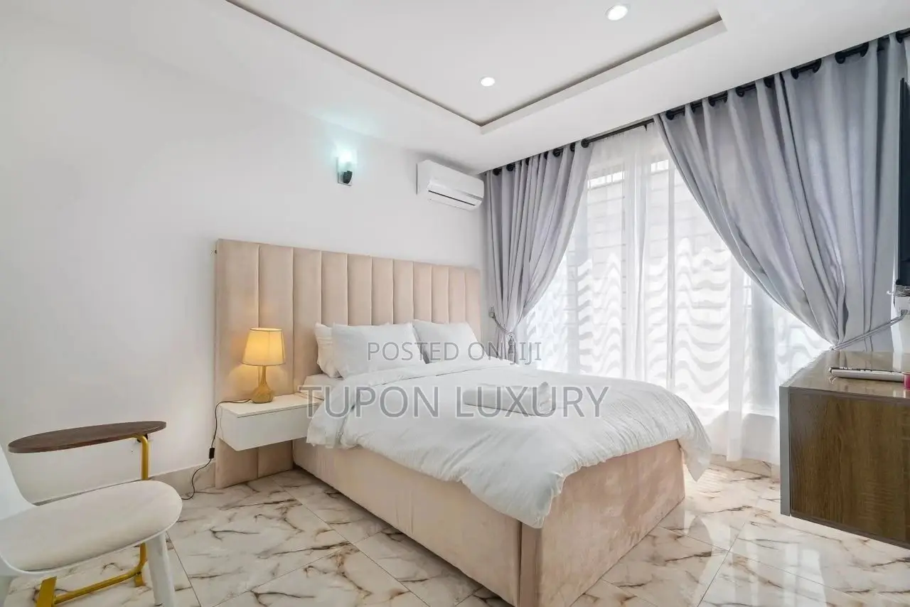 Tastefully Furnished 3 Bedroom With Snooker Ps4 Pro