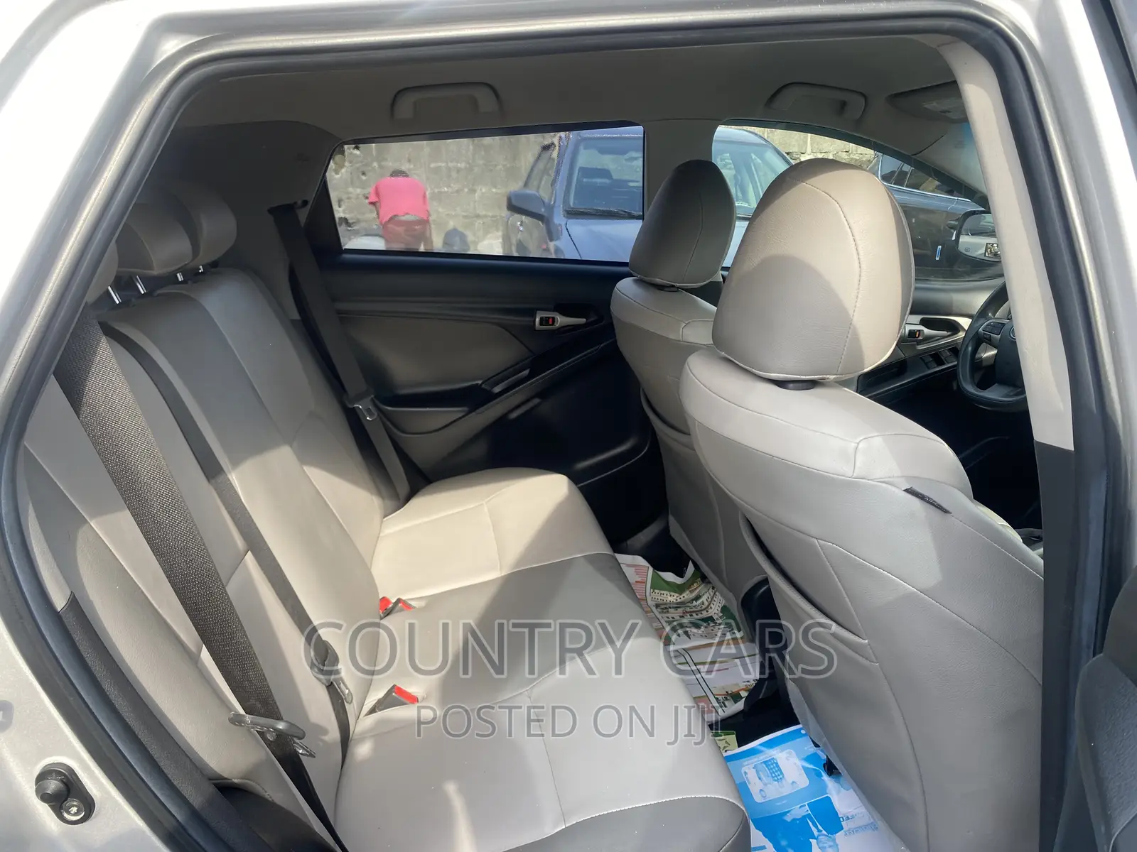 Toyota Matrix 2013 Silver