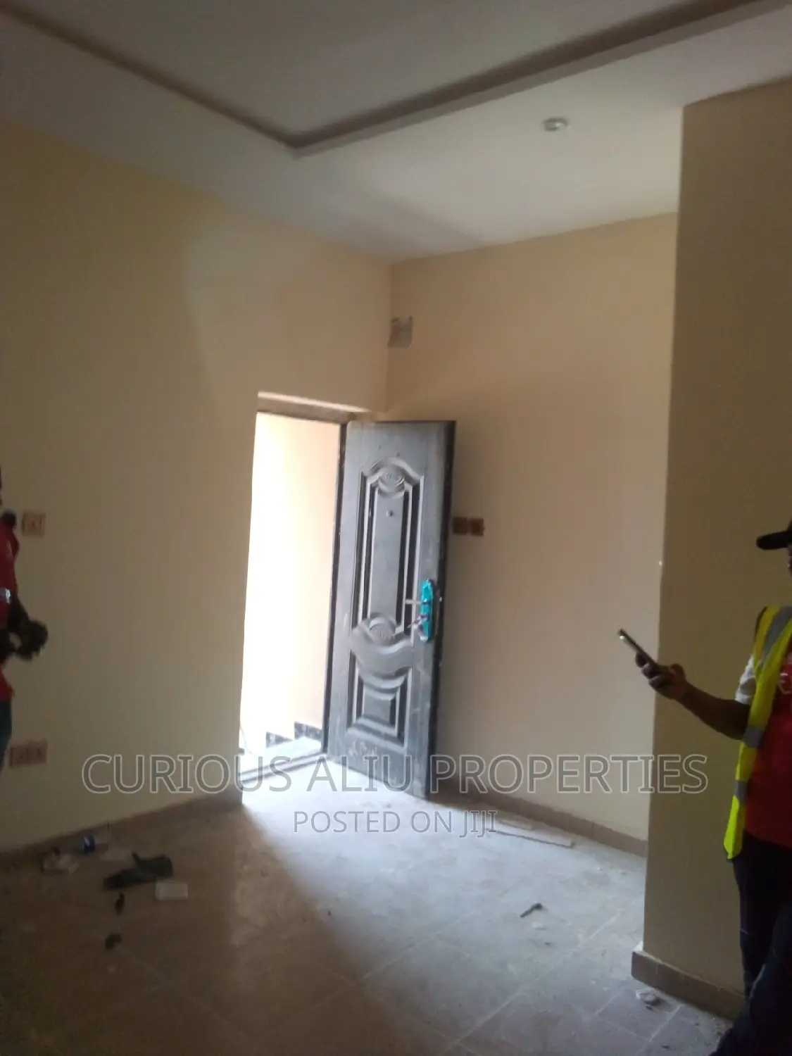 1bdrm Bungalow in Marine Estate, Life Camp for rent