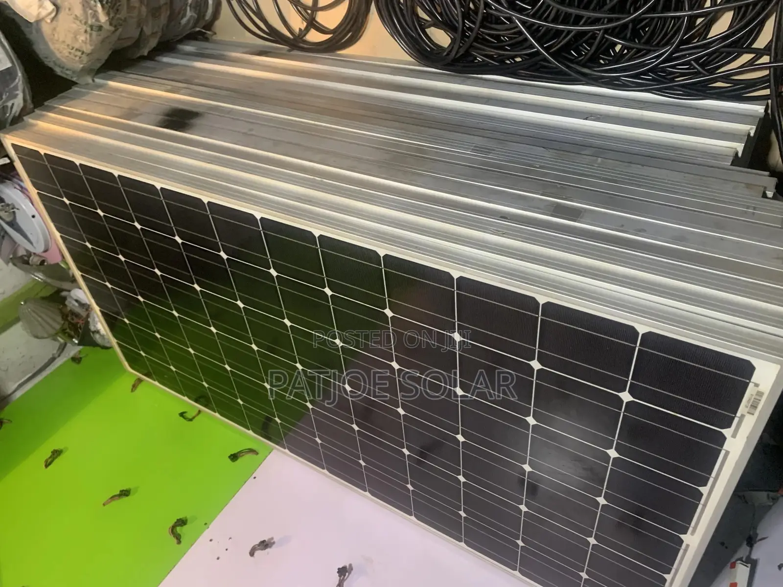 300watts Canadian Solar Panel