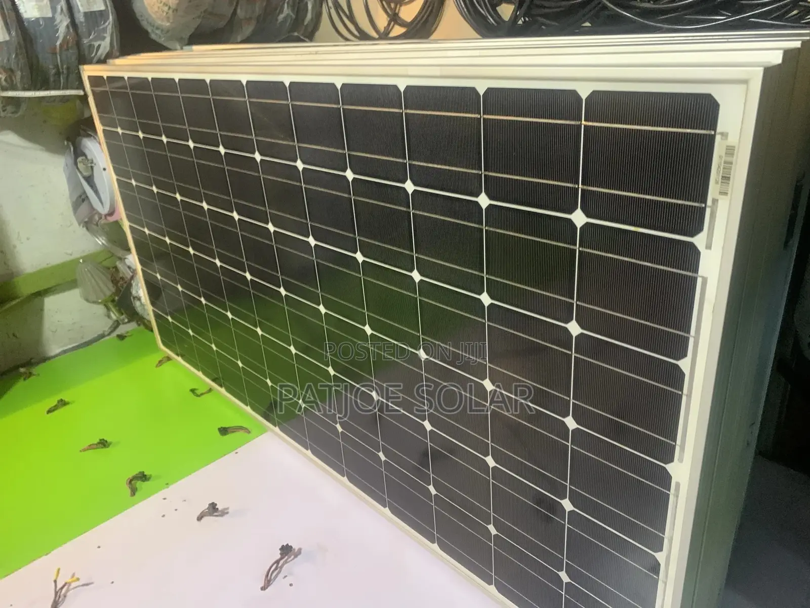 300watts Canadian Solar Panel