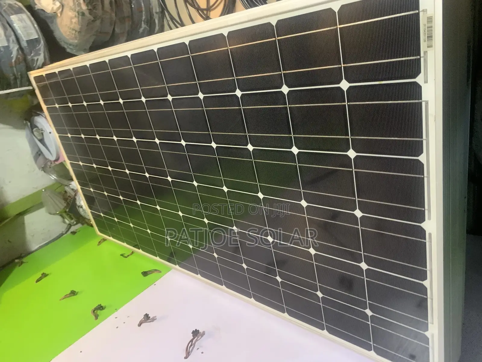 300watts Canadian Solar Panel