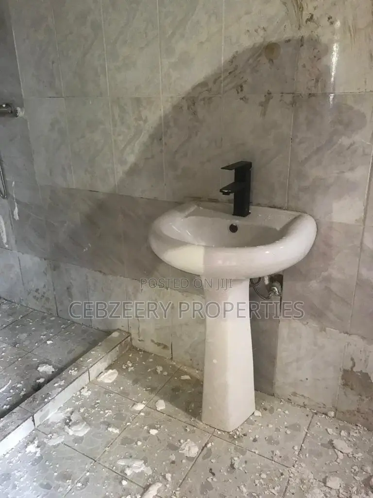 2bdrm Apartment in Magodo Isheri for rent