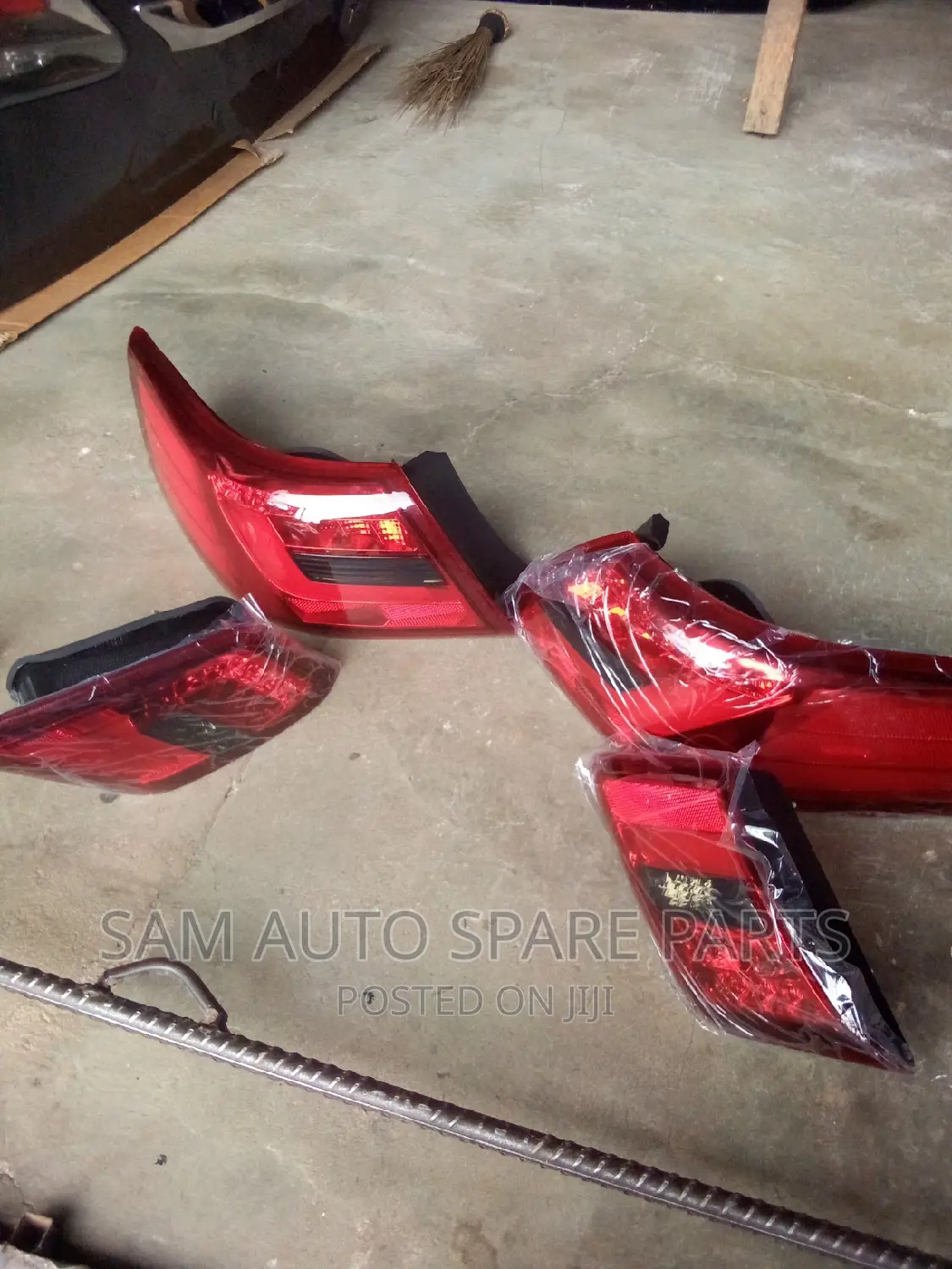 Toyota Camry 010 Conversion Complete Back Light