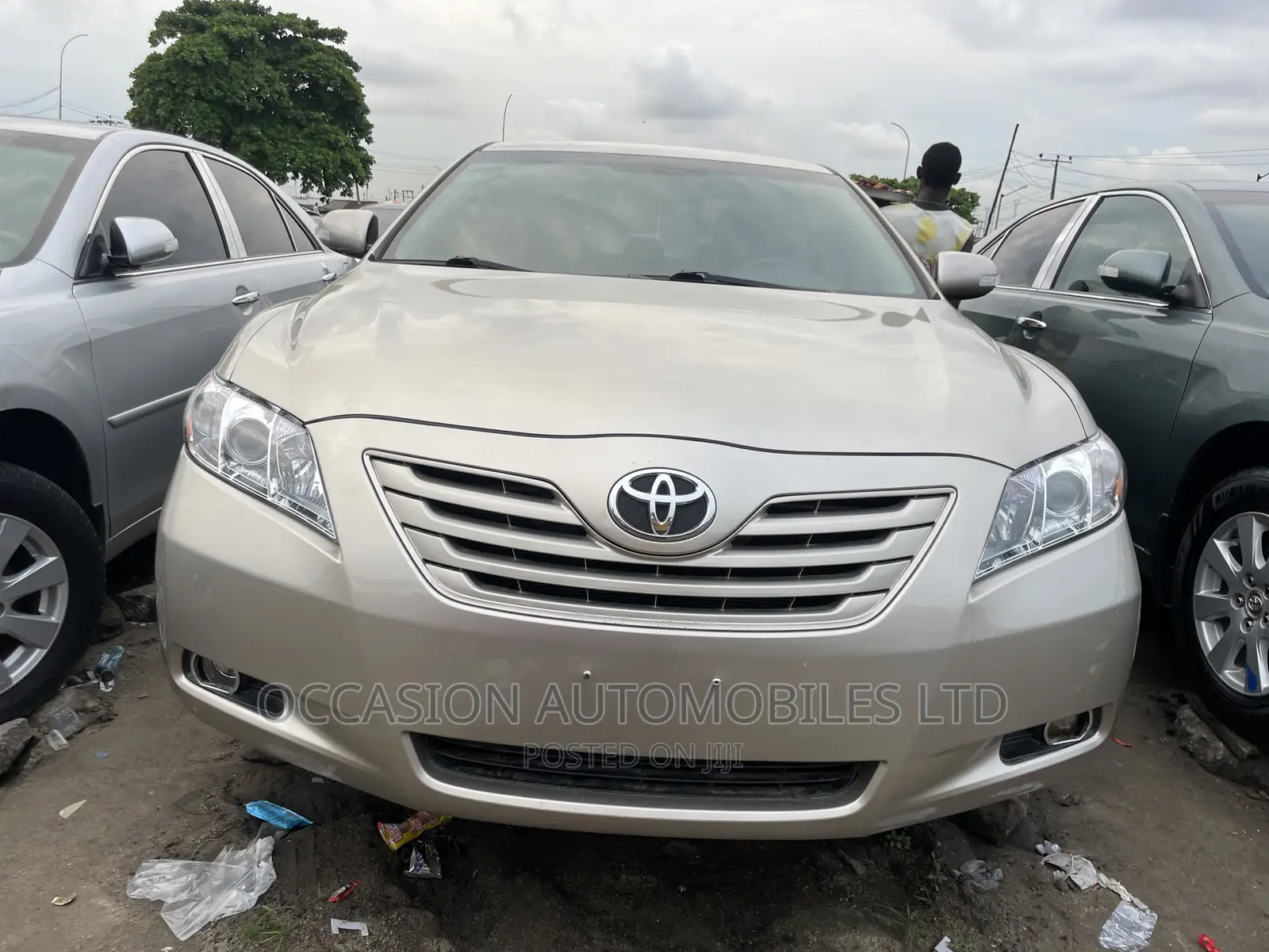 Toyota Camry LE 4dr Sedan (2.4L 4cyl 5A) 2007 Gold