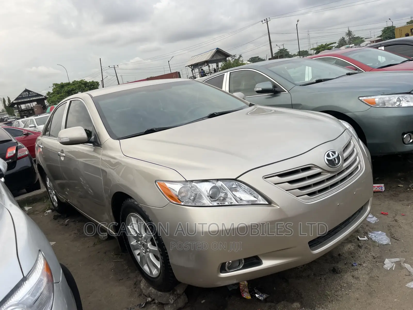 Toyota Camry LE 4dr Sedan (2.4L 4cyl 5A) 2007 Gold