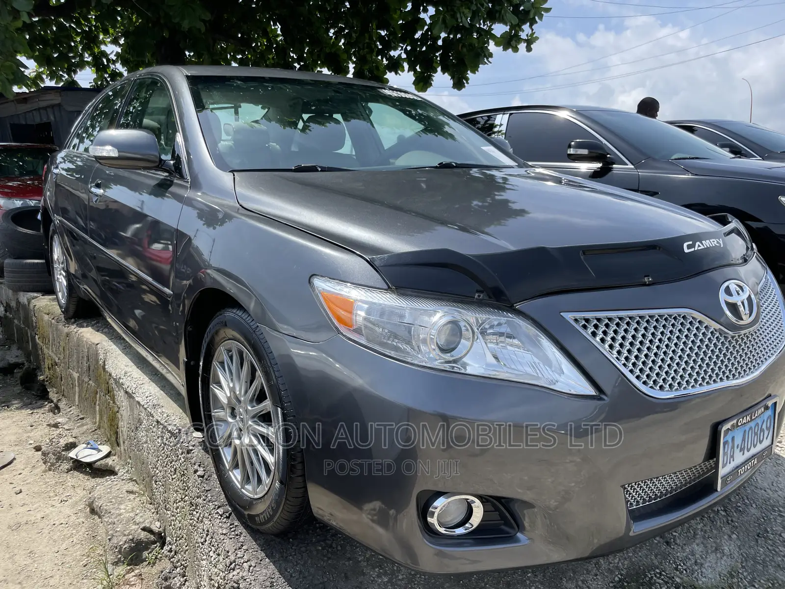 Toyota Camry LE 4dr Sedan (2.5L 4cyl 6AM) 2010 Gray