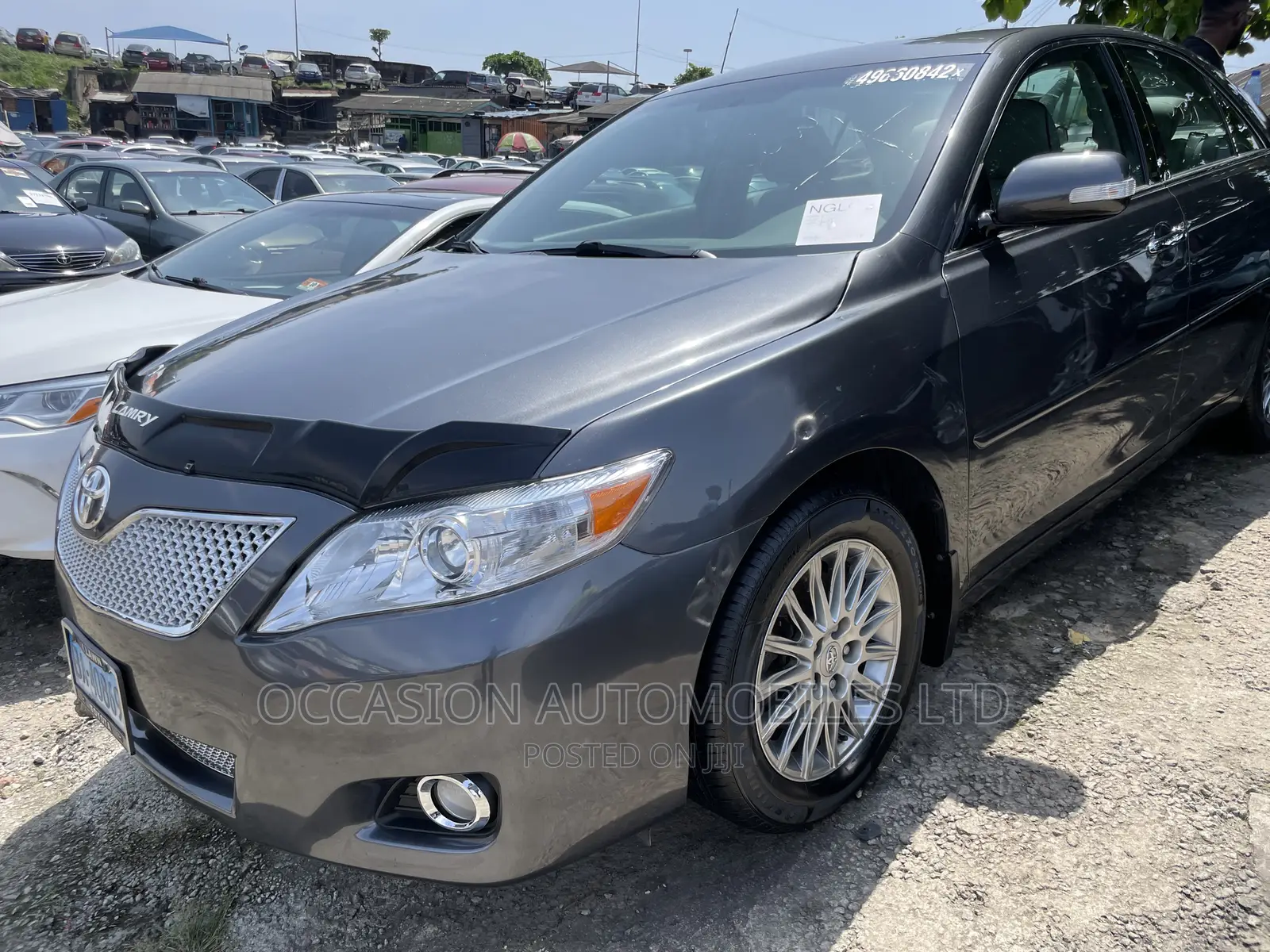 Toyota Camry LE 4dr Sedan (2.5L 4cyl 6AM) 2010 Gray