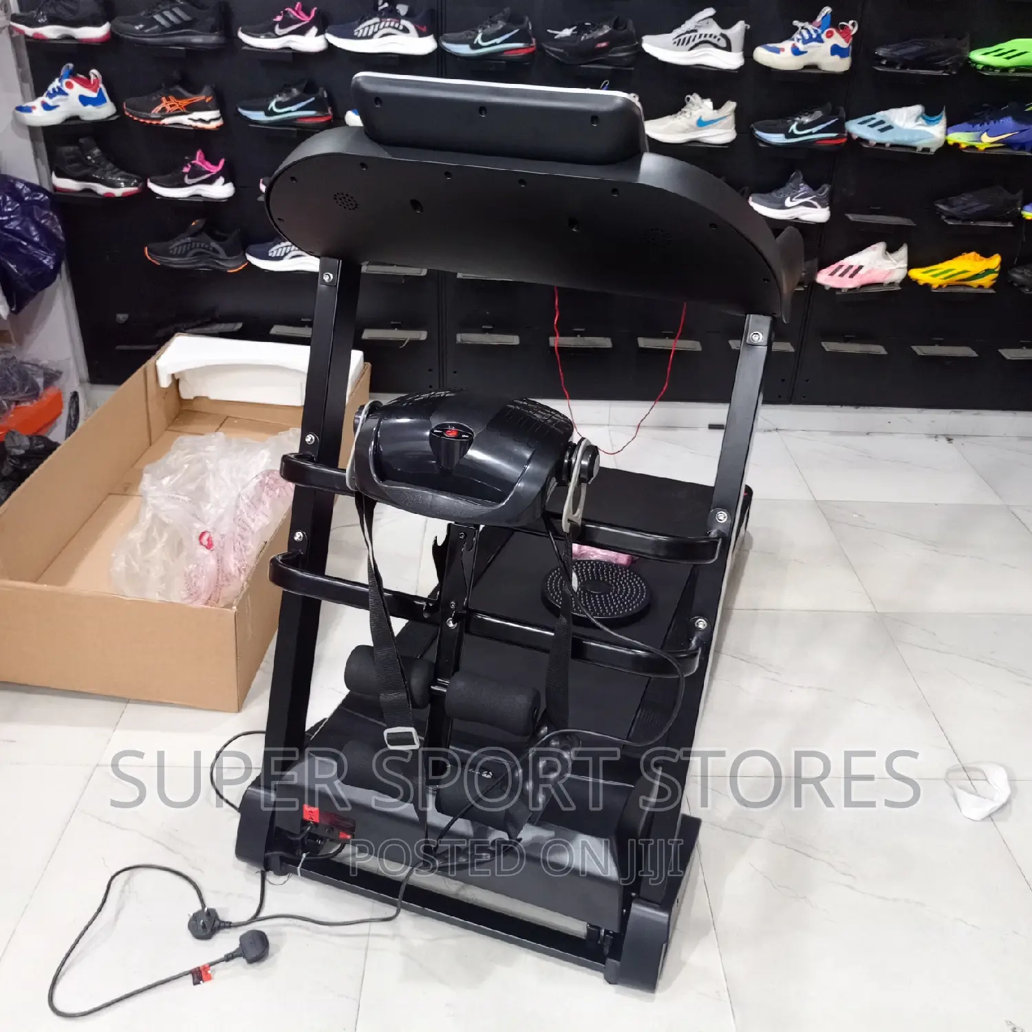 3.0 Hp Supermax Treadmill