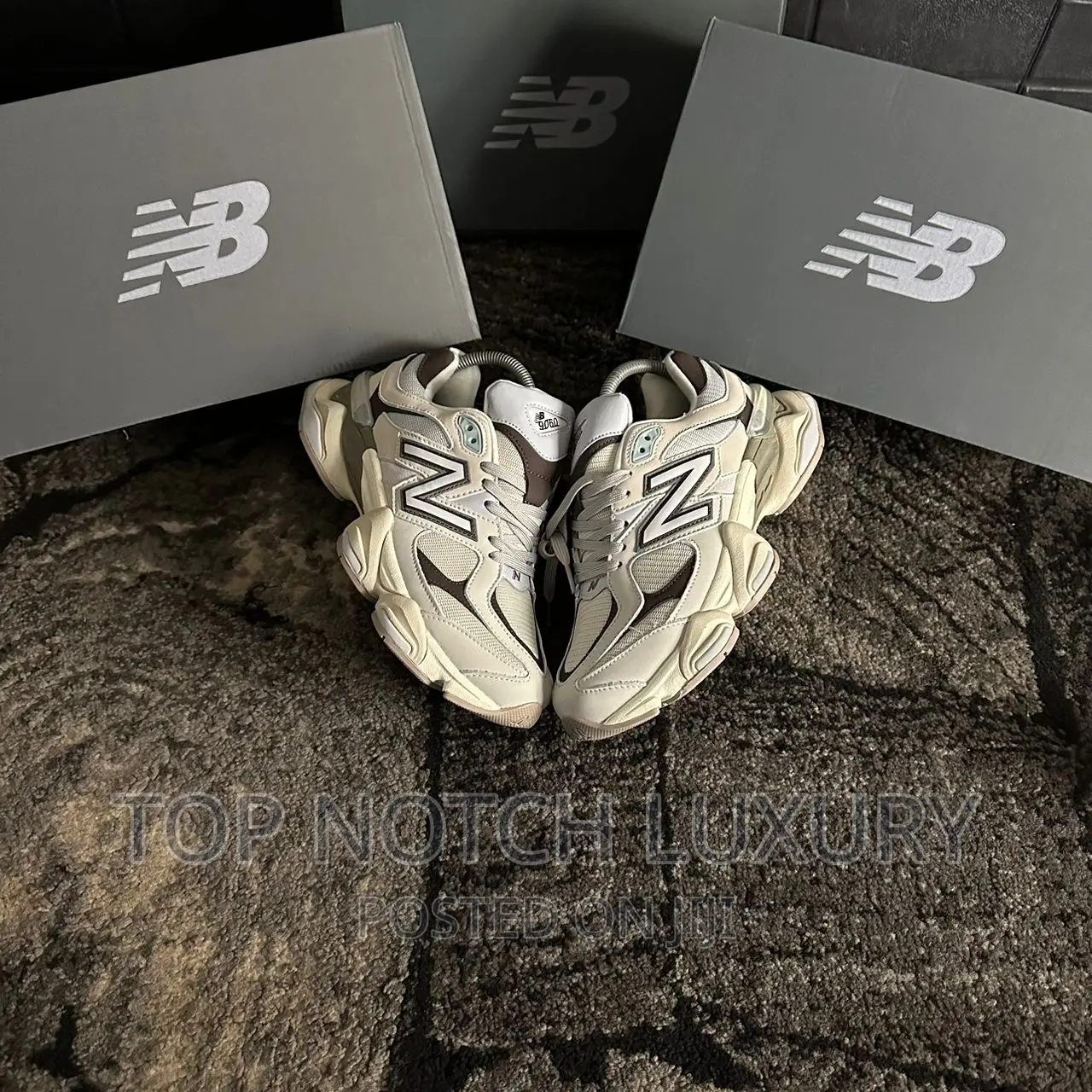 Original Newbalance Sneakers 9060