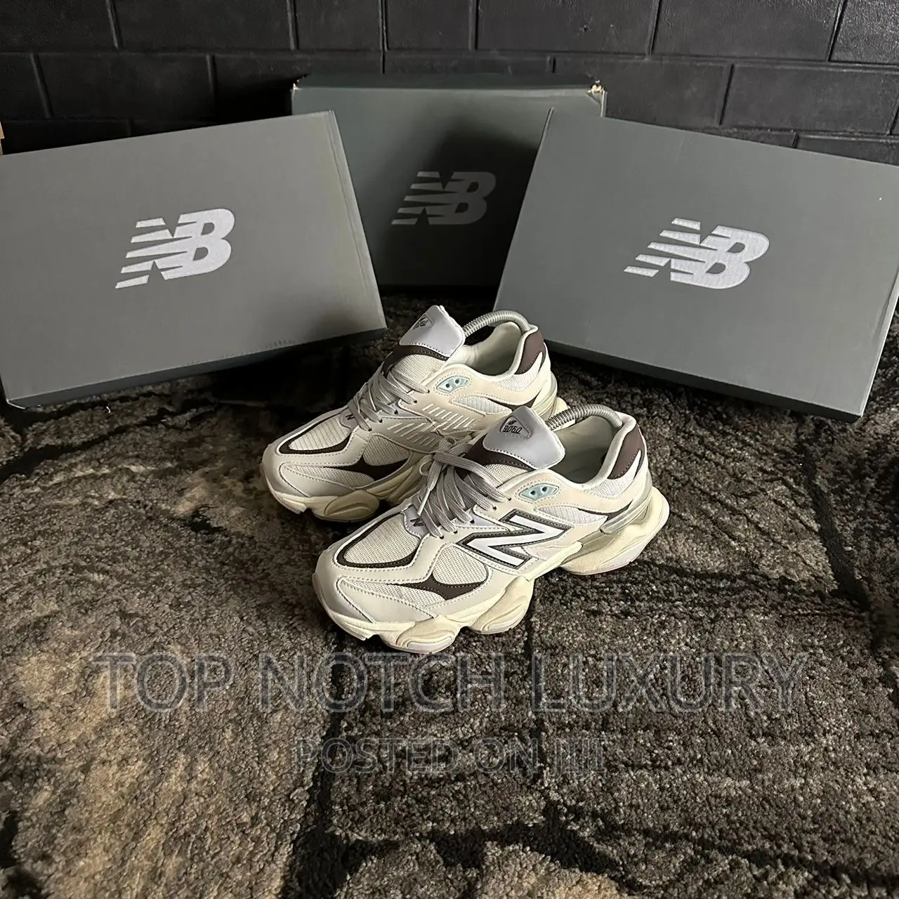 Original Newbalance Sneakers 9060
