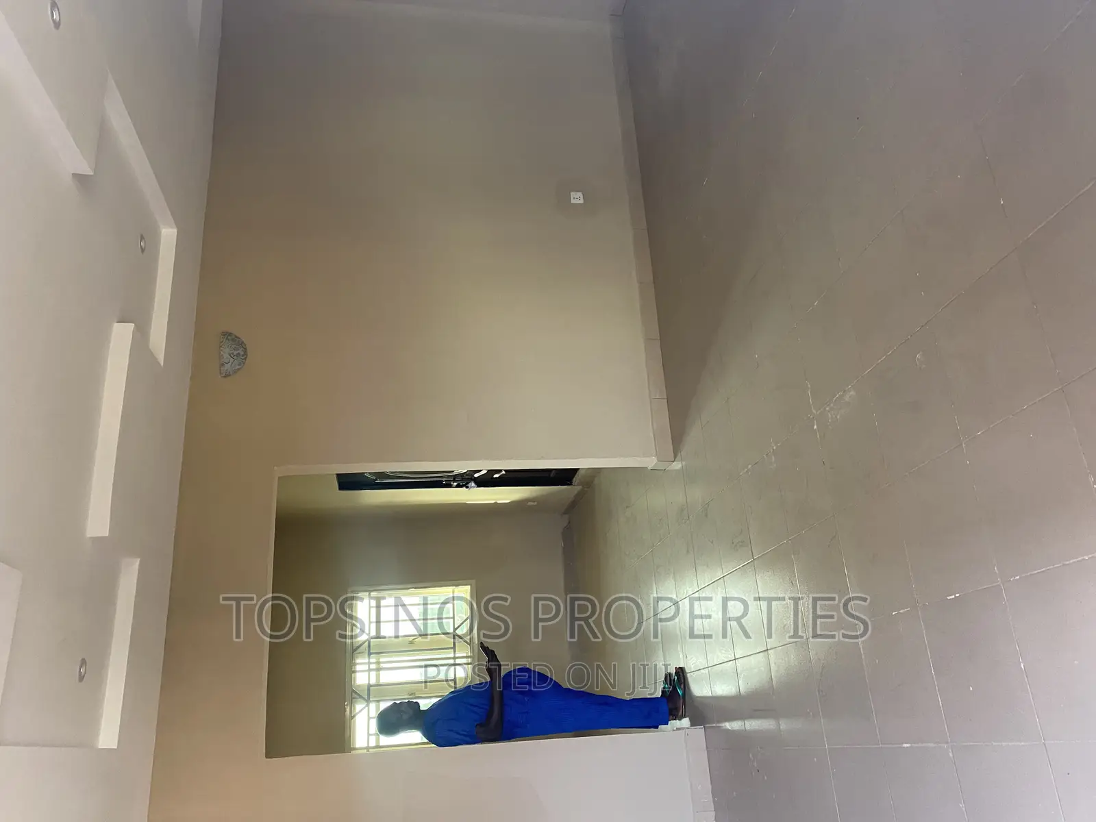 2bdrm Block of Flats in Dawaki for rent