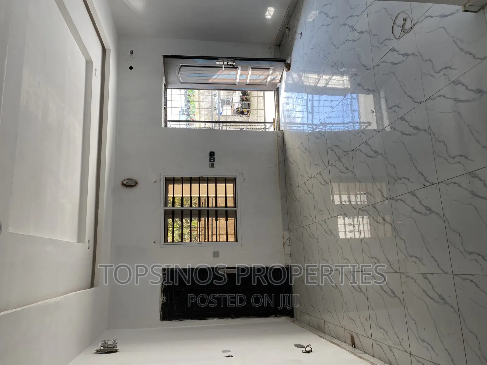 2bdrm Block of Flats in Dawaki for rent
