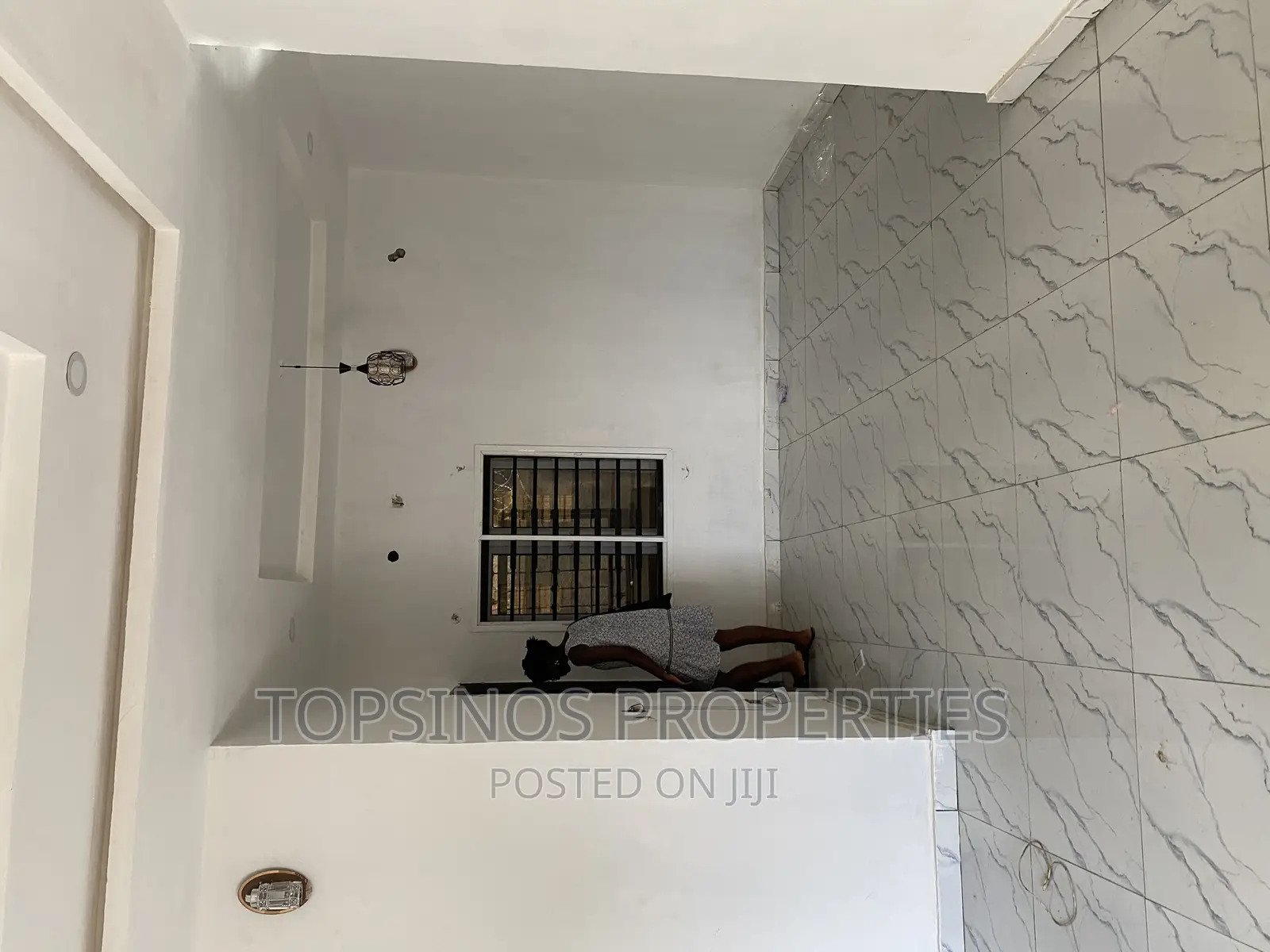 2bdrm Block of Flats in Dawaki for rent
