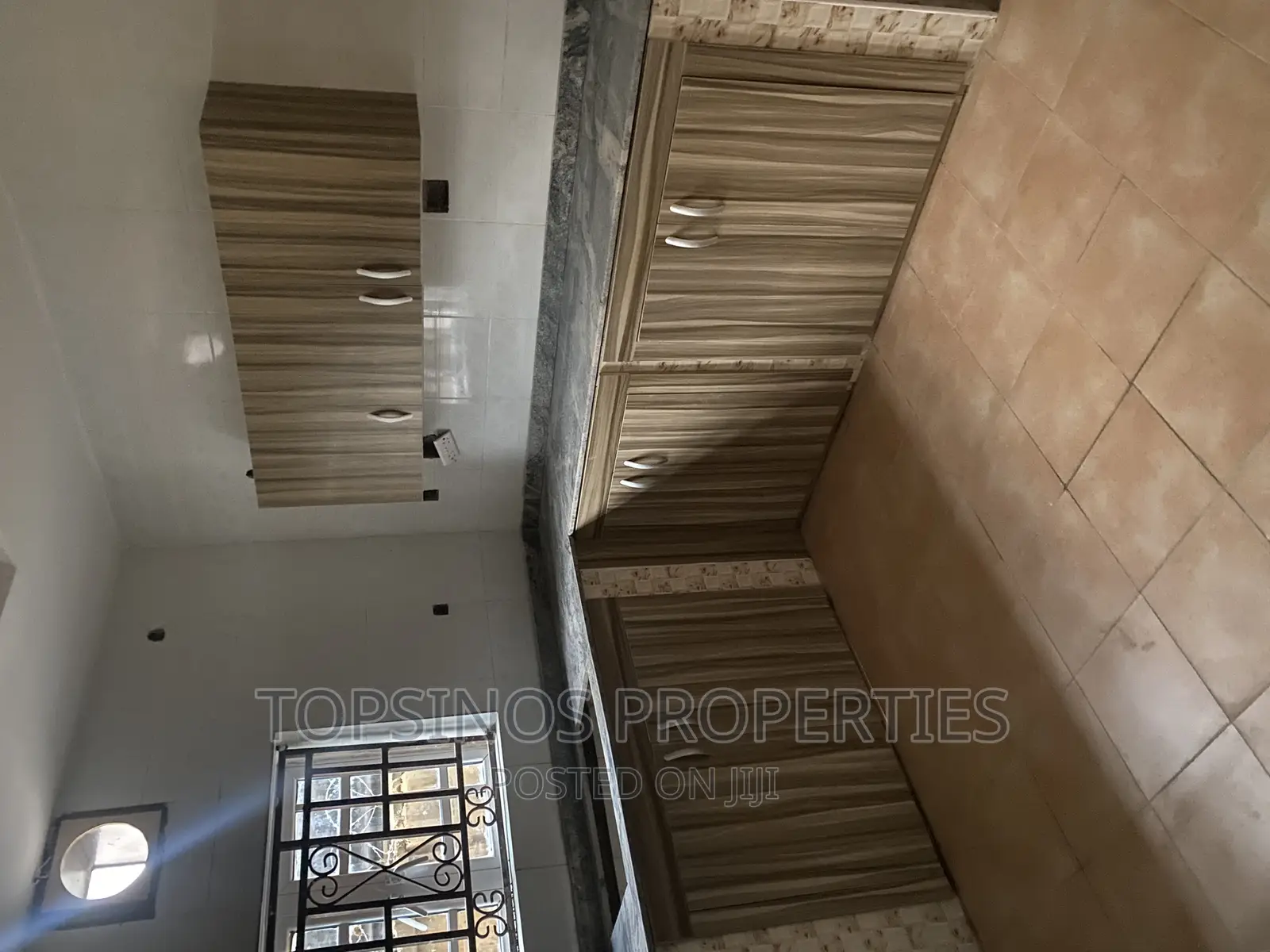 2bdrm Block of Flats in Dawaki for rent