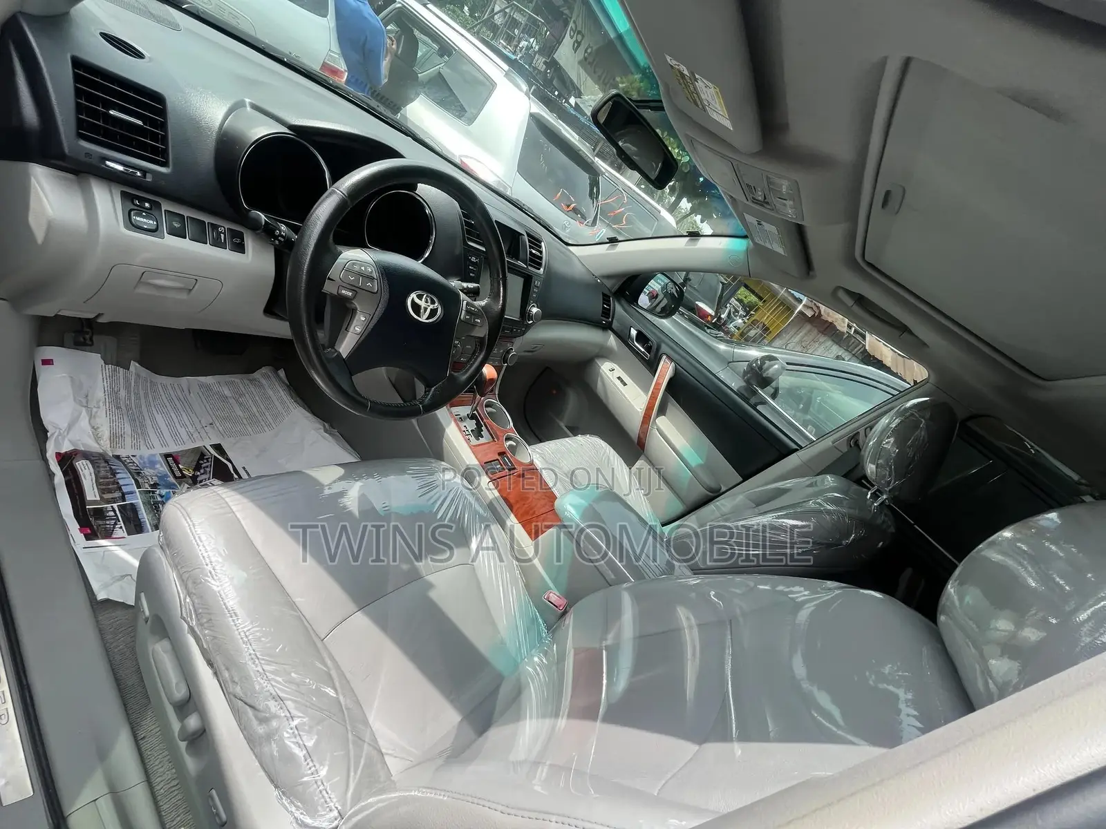 Toyota Highlander Limited 2010 Gray