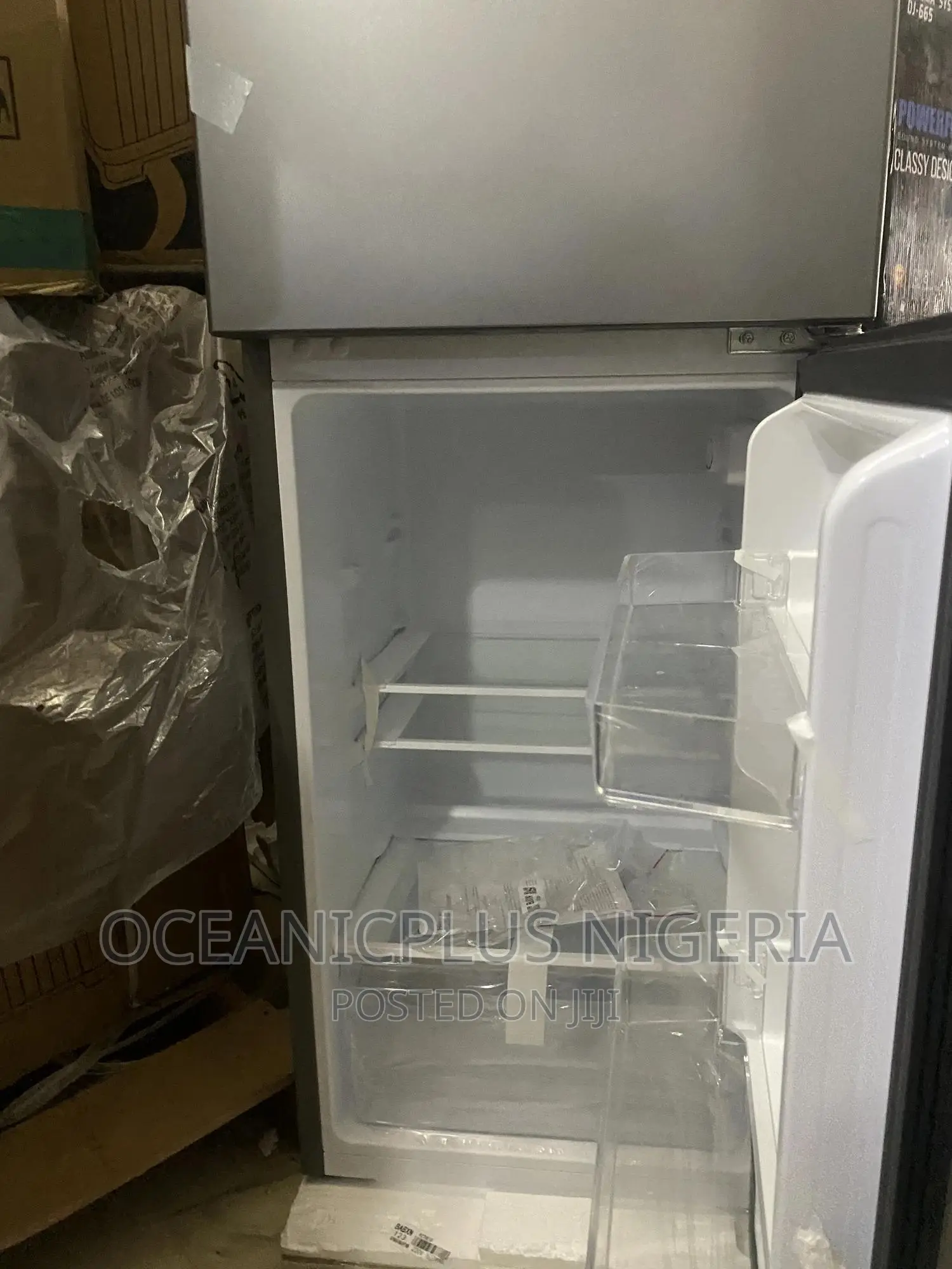 Hisense-Durable Top Refrigerator With Tempered Glass Shelves
