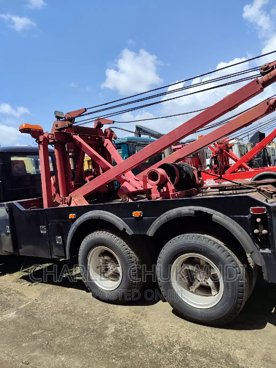Mack Towing Van 40tons