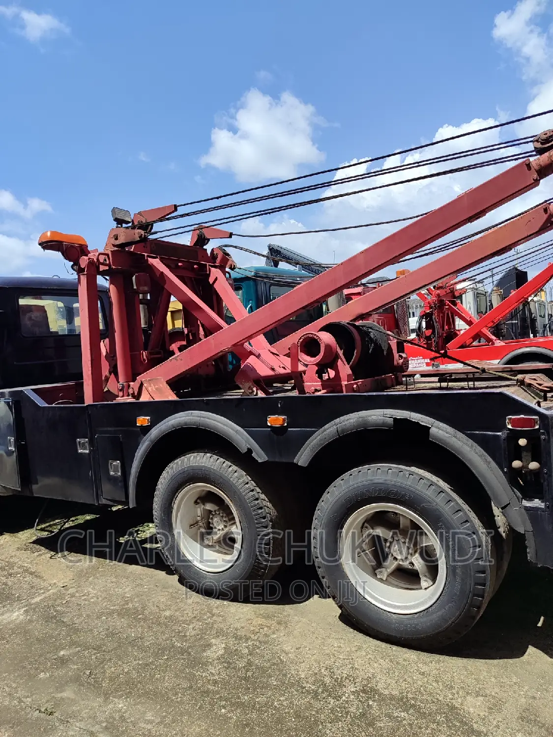 Mack Towing Van 40tons