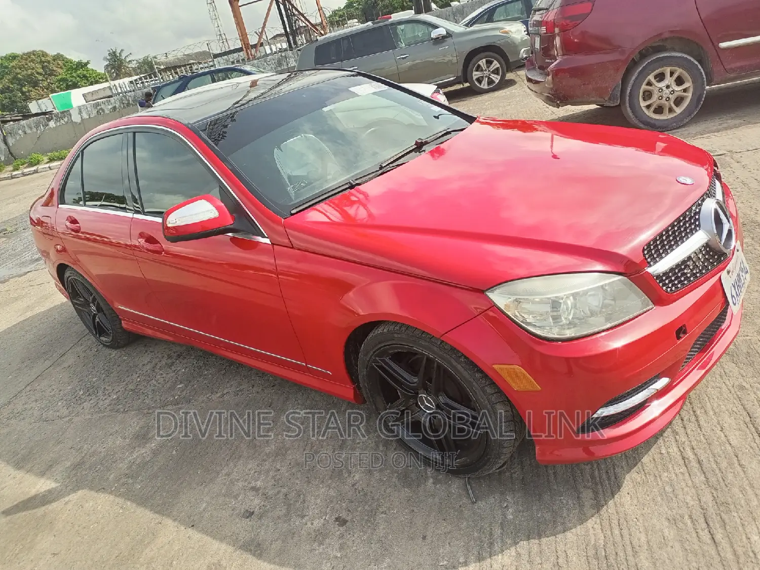 Mercedes-Benz C300 2010 Red
