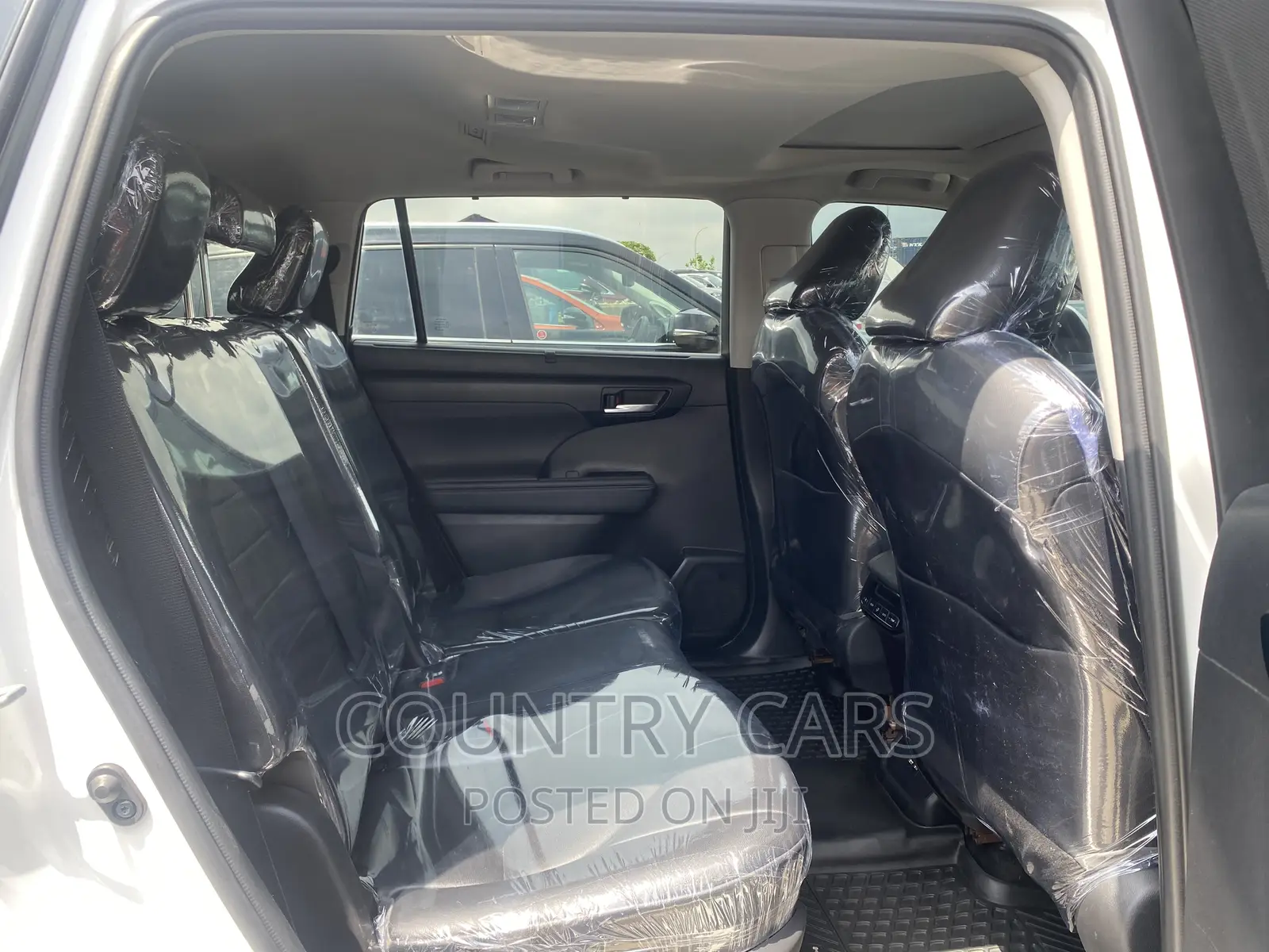 Toyota Highlander XLE 2022 White