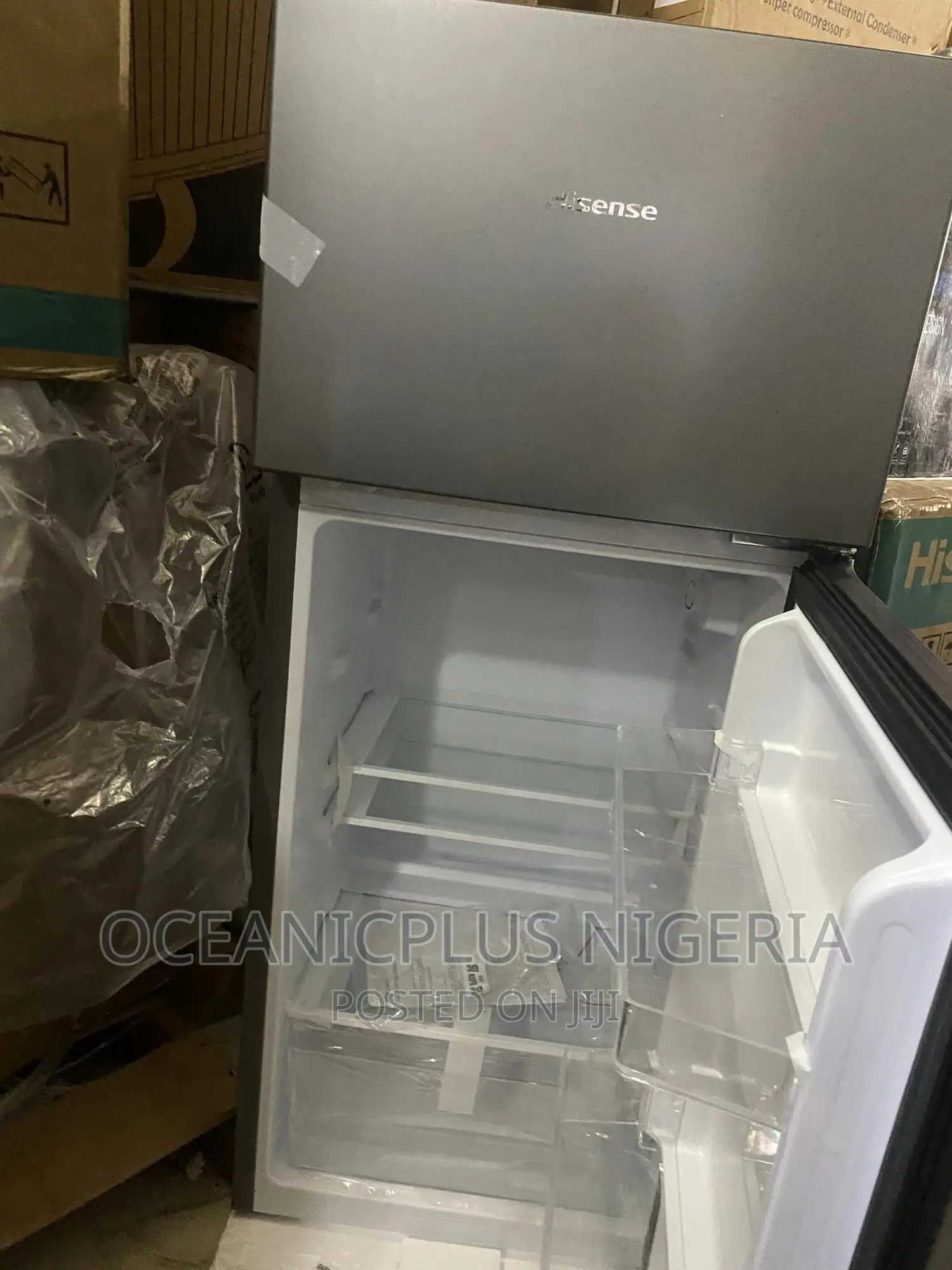 Hisense 124l Double Door Refrigerator With Egg and Ice Tray