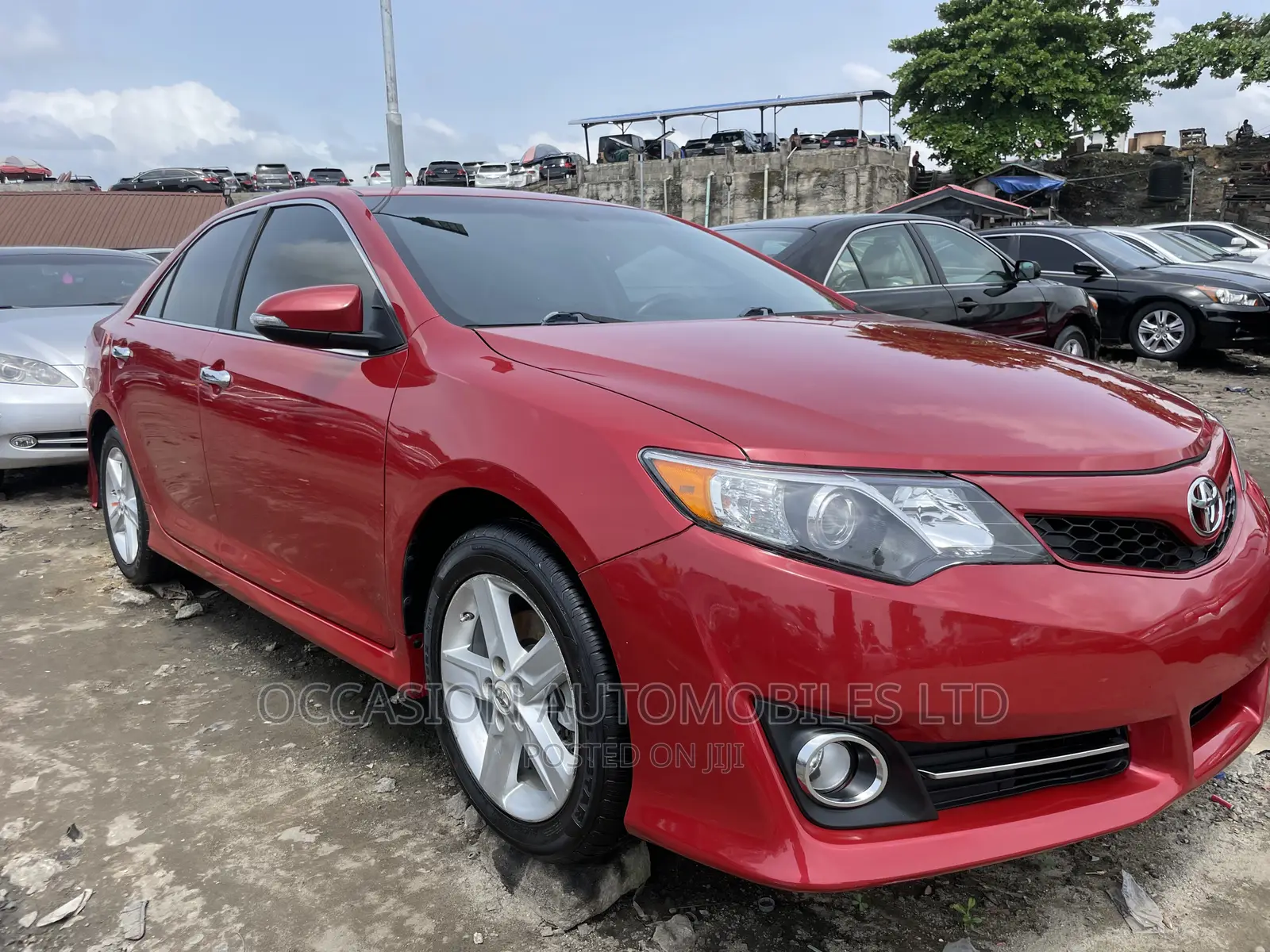 Toyota Camry 2012 Red