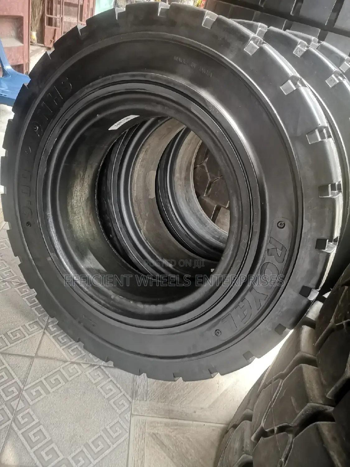 9.00-20 ROYAL SOLID Tyre