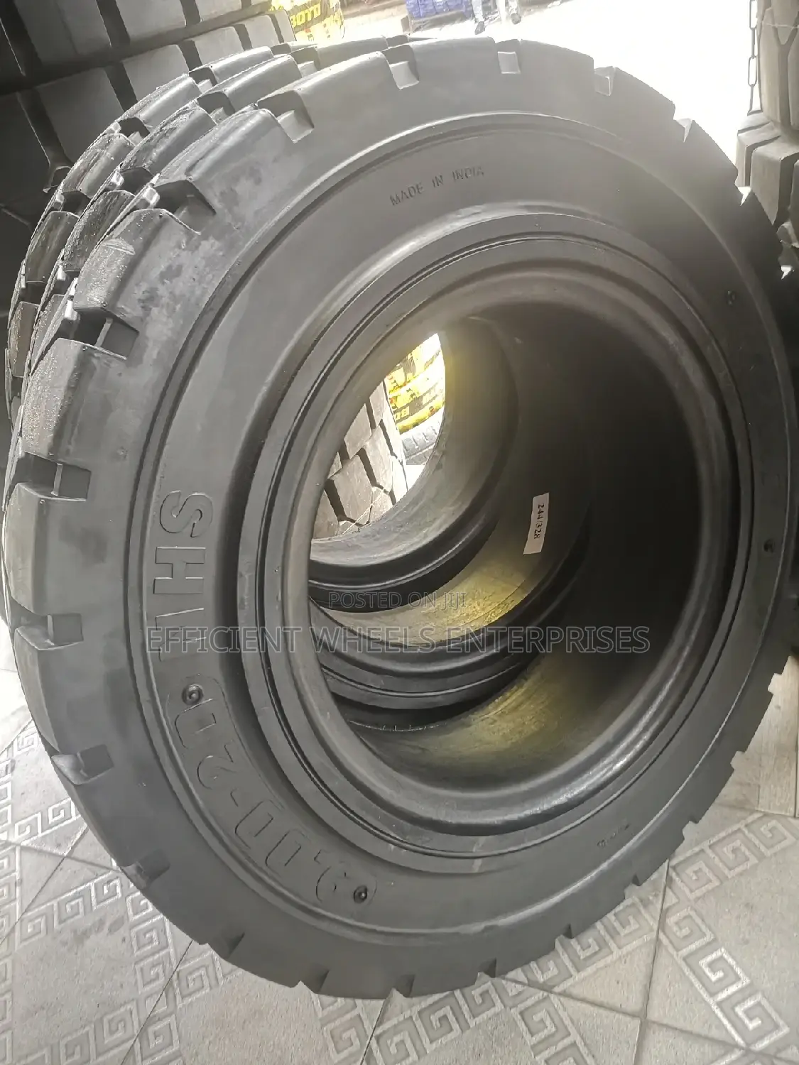 9.00-20 ROYAL SOLID Tyre