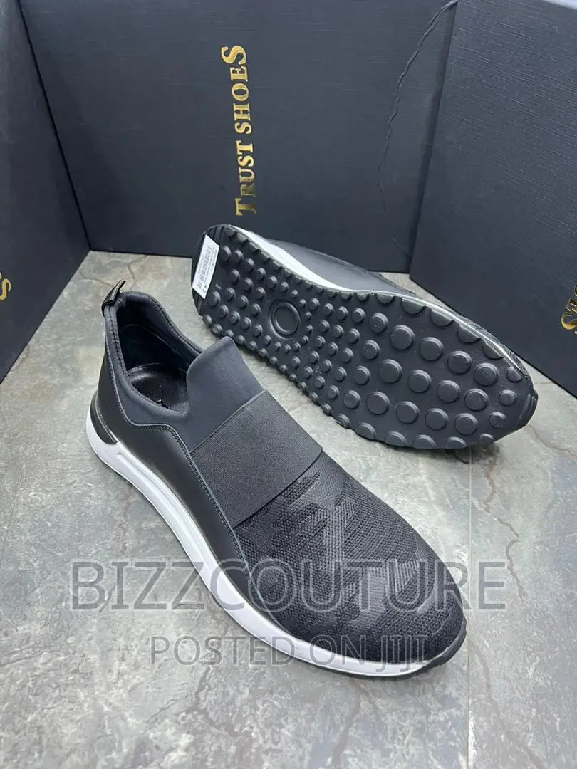 Original Italian TRUST Shoes Sneakers Available in Store
