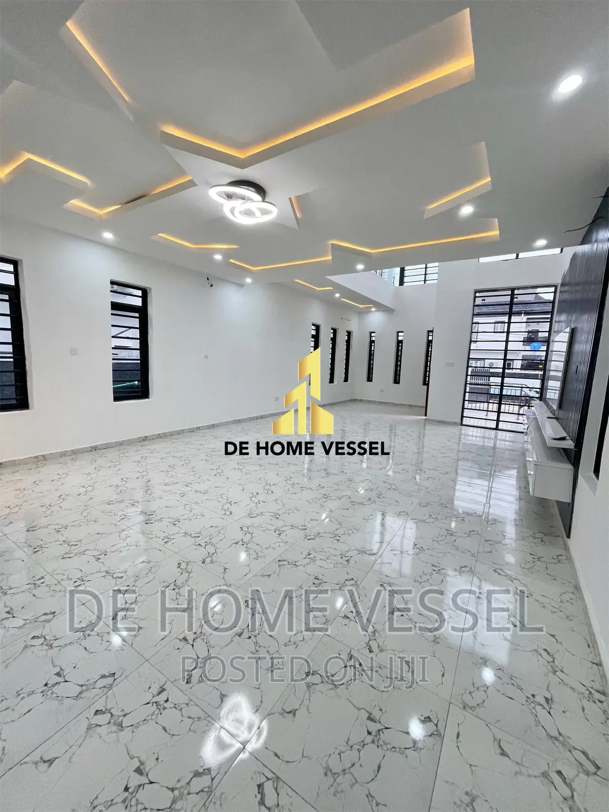 4bdrm Duplex in Lekki for sale
