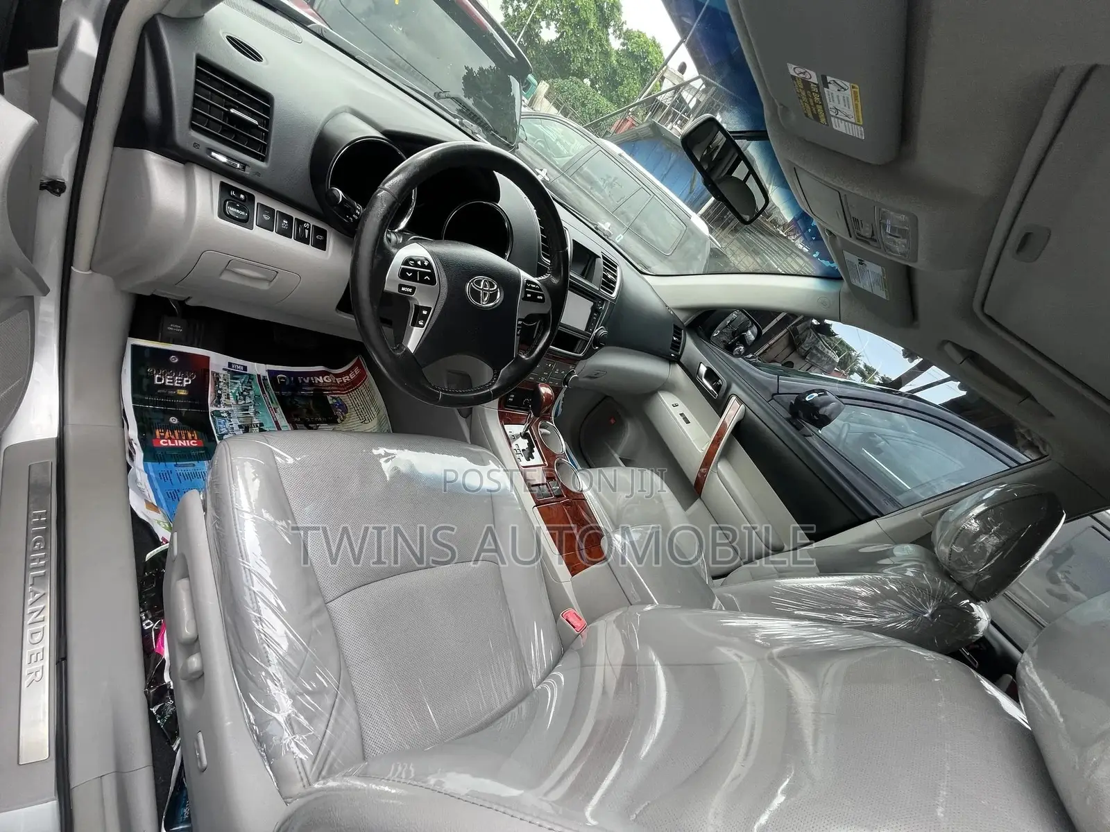 Toyota Highlander Limited 3.5l 4WD 2013 Silver