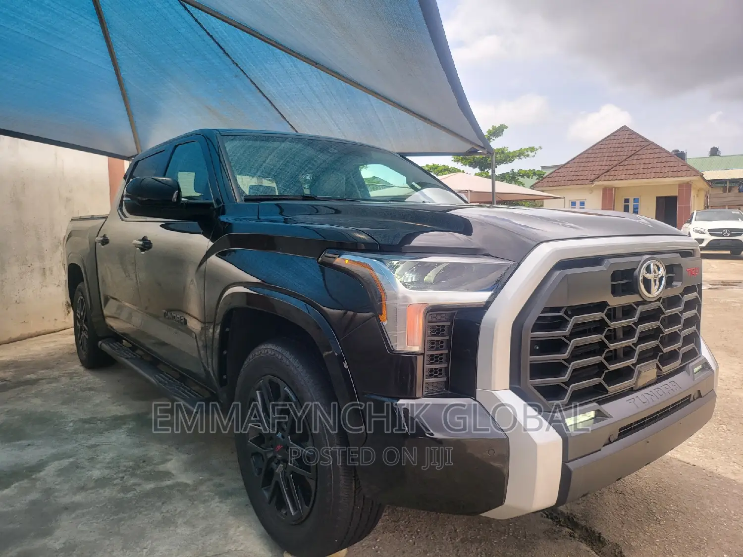 Toyota Tundra 2023 Black