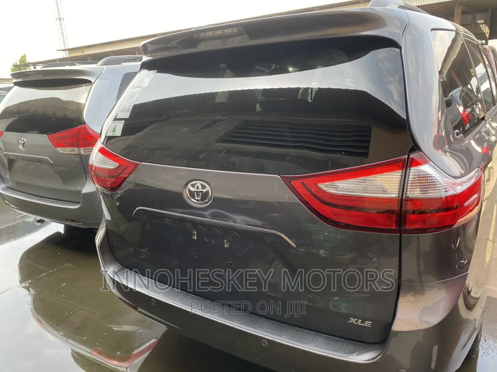 Toyota Sienna 2016 Gray