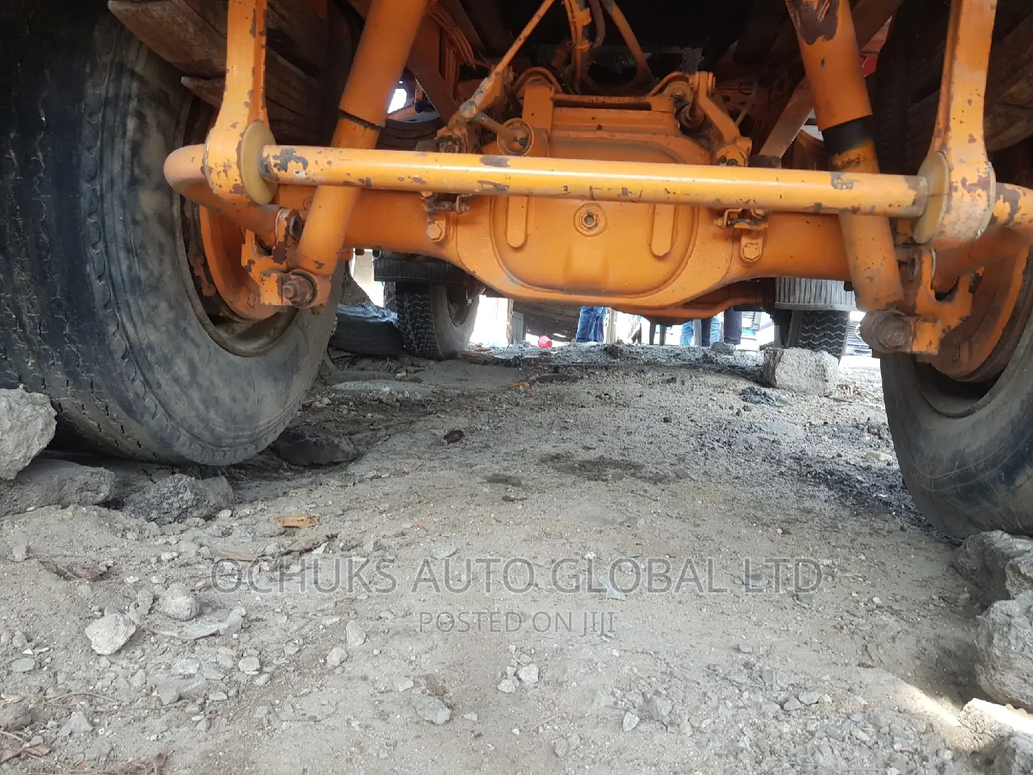 M/Benz Tipper 1414 Model 10bolits