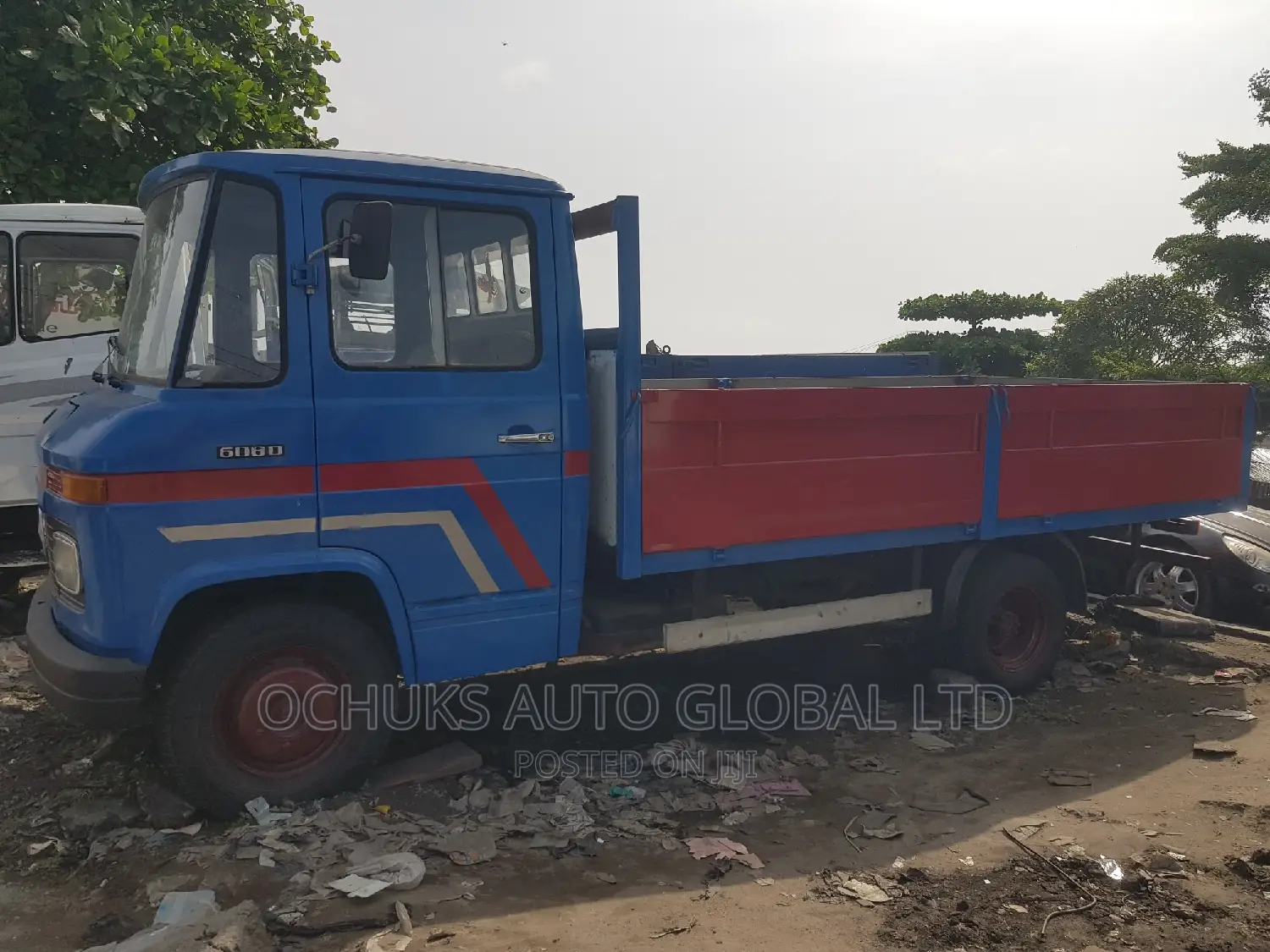 M/Benz Pick Up Van 608 Model
