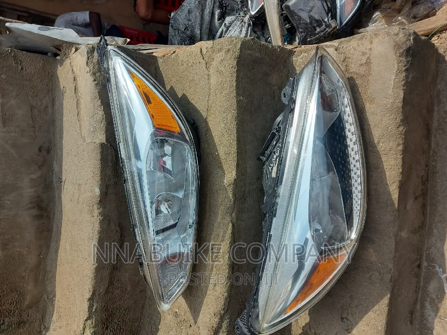 Ford Focus Headlamp 2015