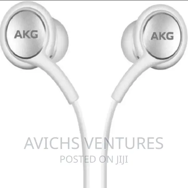 Akg Usb Type-C White Wired Earphones